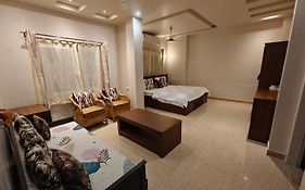 Shangrila Homestay